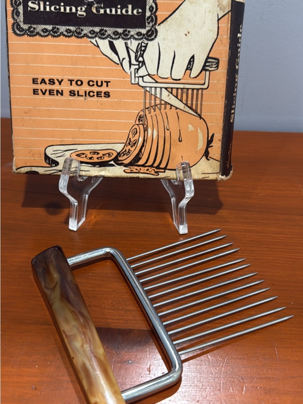 Vintage Hostess Slicing Guide tool with Bakelite Handle